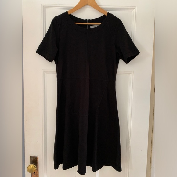 Athleta En Route Dress in Black Size Medium - Picture 3 of 8